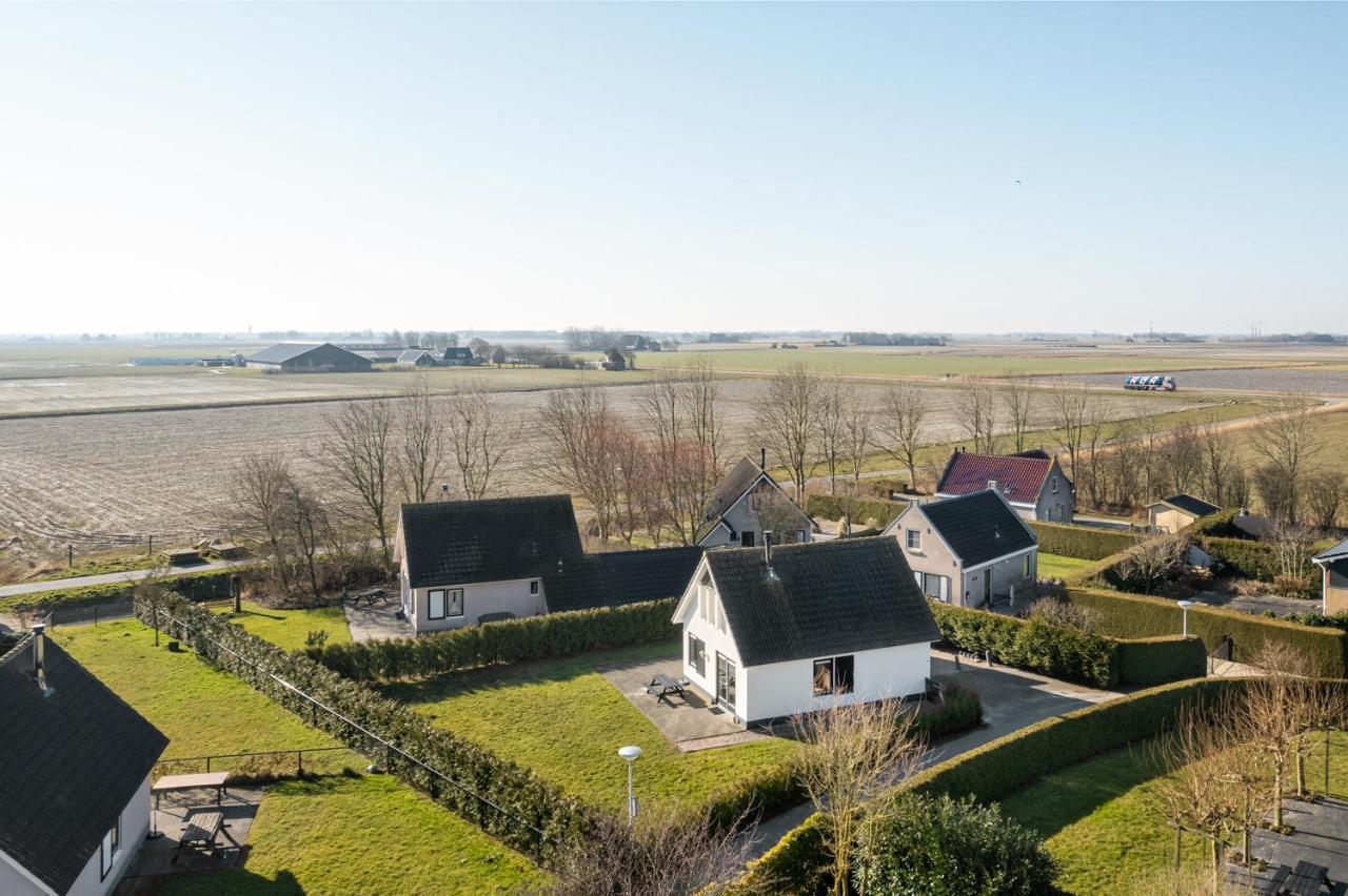 The Frisian Beach House Met Scandinavische Barrel Sauna Villa Tzummarum Exterior photo