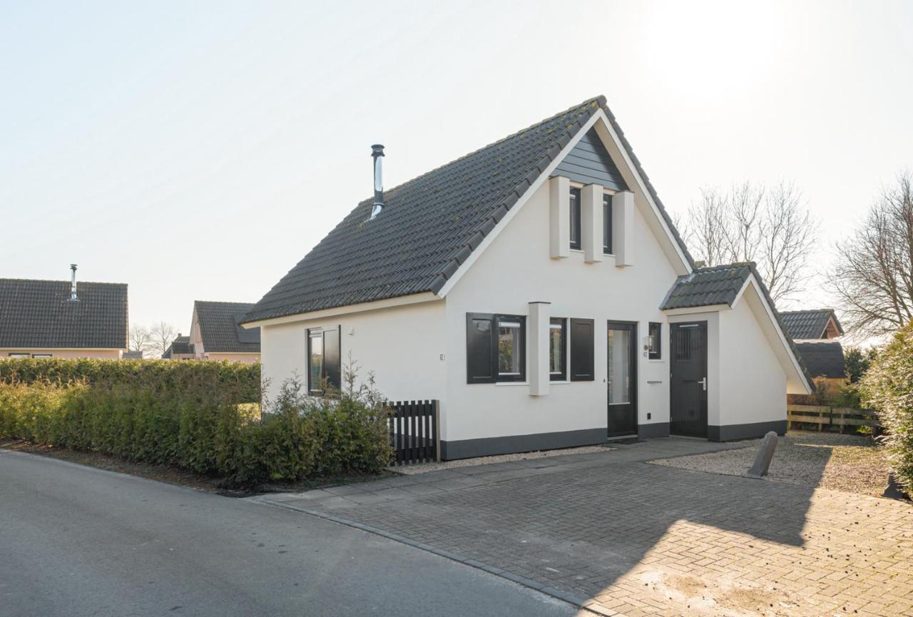 The Frisian Beach House Met Scandinavische Barrel Sauna Villa Tzummarum Exterior photo