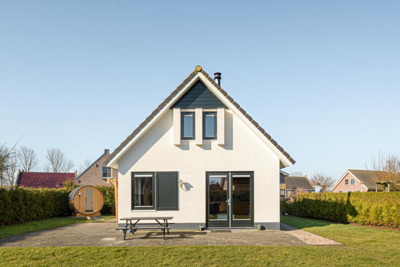 The Frisian Beach House Met Scandinavische Barrel Sauna Villa Tzummarum Exterior photo